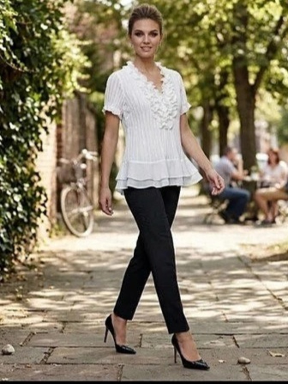 Allison Taylor white Blouse